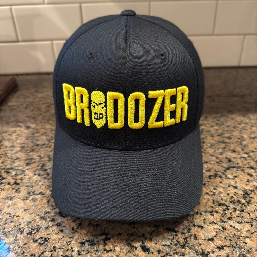 BRODOZER Flexfit Hat L-XL Black Yellow Embroidered Skull Flag Cap